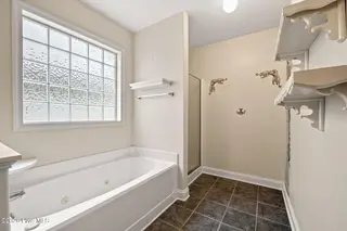 104 Uster Court, New Bern, NC 28562 – photo 21: 26-web-or-mls-DSC_4659_edit