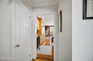 1301 N Poplar Street, Aberdeen, NC 28315 – photo 21: Hall