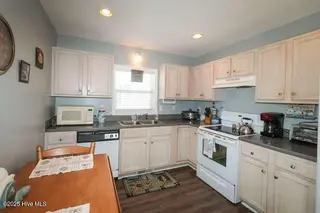 4007 E Oak Island Drive, Oak Island, NC 28465 – photo 10: 4007 E Oak Island Dr Oak-small-014-013-K