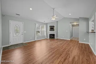 613 Hollywood Boulevard, Havelock, NC 28532 – photo 10: 19-web-or-mls-DSC_7116