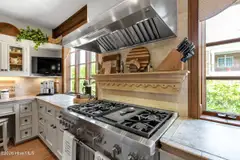 2325 Ocean Point Drive, Wilmington, NC 28405 — 6-bedroom home in Landfall, Wilmington, NC, photo 23 of 43