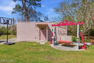 2006 Oakley Road, Castle Hayne, NC 28429 — 3-bedroom home, Castle Hayne, NC, photo 6 of 17: 006_2006_oakley_road-6_310