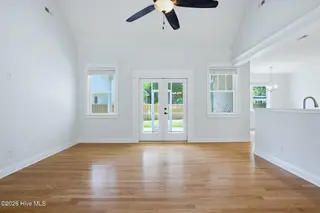 23 Stonegate Circle, Hampstead, NC 28443 — 3-bedroom home in Crown Pointe, Hampstead, NC, photo 13 of 74