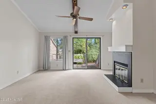 231 Saint Luke Court, Wilmington, NC 28409 — 2-bedroom waterfront townhome in Caneel Cove, Wilmington, NC, photo 7 of 38: 24-web-or-mls-BTS02017