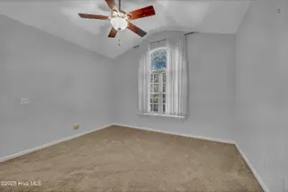 6608 Wedderburn Drive, Wilmington, NC 28412 — 4-bedroom home in Lords Creek, Wilmington, NC, photo 19 of 27: 019_img_0672_260
