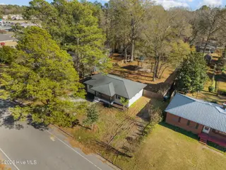1305 Washington Street, Washington, NC 27889 – photo 4: 6-web-or-mls-DJI_20251211132408_0035_D