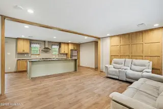 335 Ridgewood Drive NW, Calabash, NC 28467 — 3-bedroom manufactured home in Ocean Forest, Calabash, NC, photo 14 of 39