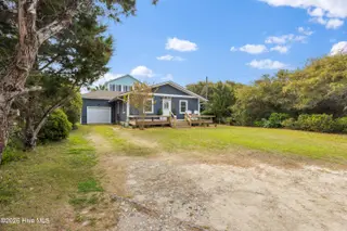 1122 S Topsail Drive, Surf City, NC 28445 – photo 3