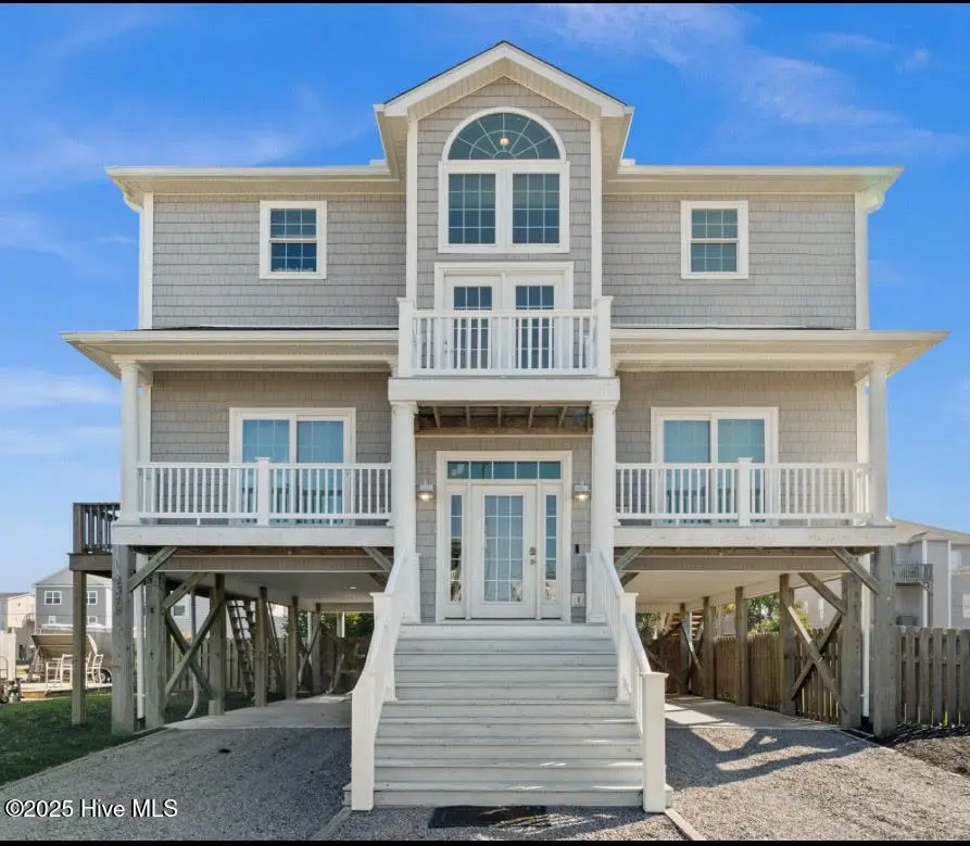 1318 N New River Drive, Surf City, NC 28445 – photo 1 of 30: 1318 N New River Primary Photo