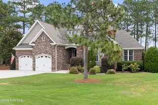 107 Tomahawk Court, Whispering Pines, NC 28327 – photo 3: 02