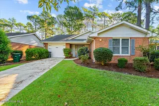 345 Pinehurst Trace Drive, Pinehurst, NC 28374 — 2-bedroom home in Pinehurst Trace, Pinehurst, NC, photo 4 of 30: 03-DSC05435