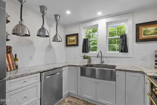 217 Turner Street, Beaufort, NC 28516 – photo 16: Kitchen