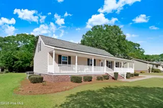705 Guilford Street, Goldsboro, NC 27530 – photo 3: 03-705 W Guilford St-3