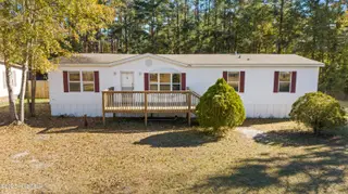 780 Skipper Street NE, Leland, NC 28451 — 3-bedroom manufactured home in Green Acres, Leland, NC, photo 3 of 47: shniderproductions.com-3