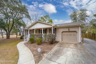 5322 Trent Woods Drive, Trent Woods, NC 28562 – photo 22: 5322 Trent Woods Drive