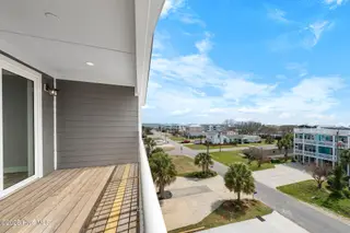 304 Alabama Avenue 2, Carolina Beach, NC 28428 – photo 3: 304AlabamaAveUnit#2-2