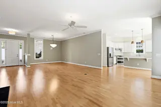 614 Tanbridge Road, Wilmington, NC 28405 – photo 8: 614_Tanbridge_Rd_010