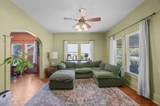 1519 Rhem Avenue, New Bern, NC 28560 – photo 10: 18-web-or-mls-0C0A1244