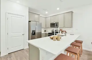 580 Sandy Hollow Drive, Jacksonville, NC 28540 – photo 3: Kitchen (Similar Home)