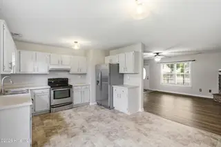 902 Gum Branch Court, Havelock, NC 28532 – photo 9: Kitchen