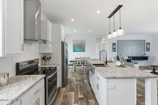 435 Pine Hill Road, West End, NC 27376 — 3-bedroom manufactured home, West End, NC, photo 13 of 28: 435 kitchen4
