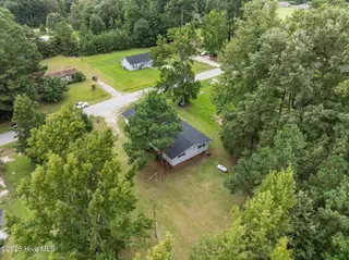 1118 Newsome Street, Tarboro, NC 27886 – photo 8: 8-web-or-mls-DJI_0367