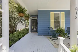 612 W Main Street, Elizabeth City, NC 27909 – photo 3: 612 W Main front porch 2