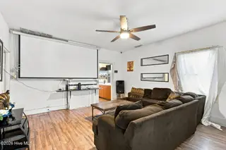 1006 S 5th Avenue, Wilmington, NC 28401 – photo 10