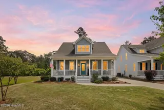 380 Manning Square, Southern Pines, NC 28387 — 5-bedroom home in Walker Station, Southern Pines, NC, photo 1 of 34: Home Curb Appeal