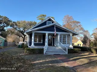 1901 Grace Street, Wilmington, NC 28405 – photo 2: 1901