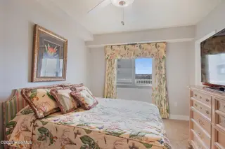 100 Olde Towne Yacht Club Drive 512, Beaufort, NC 28516 – photo 22: Guest bedroom 1