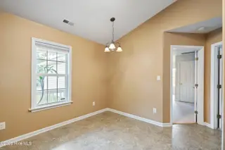 268 Brookstone Way, Jacksonville, NC 28546 – photo 11: dining area