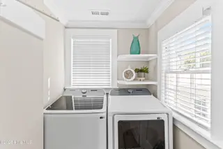 210 Nun Street, Wilmington, NC 28401 – photo 21: 024_210_nun_street-20_989