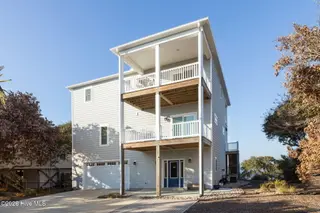 1704 Emerald Drive, Emerald Isle, NC 28594 – photo 5: 1704 Emerald Drive