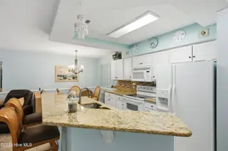 330 S Middleton Drive NW Unit 1602, Calabash, NC 28467 — 2-bedroom condo in Brunswick Plantation, Calabash, NC, photo 11 of 29