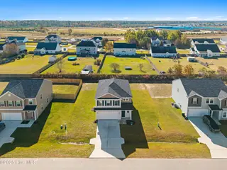 511 Sandy Hollow Drive, Jacksonville, NC 28540 – photo 9: JAC-SandyHollow-Givens-511 SandHollowDr-