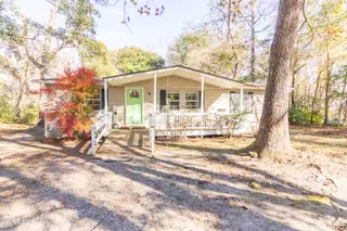 312 Peanut Road, Hampstead, NC 28443 — 3-bedroom manufactured home, Hampstead, NC, photo 1 of 43: IMG_0879