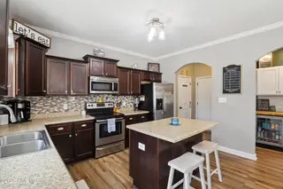 157 Bridgeport Drive, Sneads Ferry, NC 28460 — 3-bedroom home in Bridgeport, Sneads Ferry, NC, photo 10 of 25: 11_img_2057