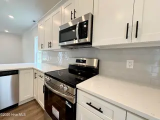 555 Timbercrest Circle SE, Bolivia, NC 28422 – photo 8