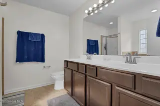 105 Cavalier Drive, Jacksonville, NC 28546 – photo 16: 014_6g8a8899_112