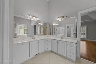 809 Chesapeake Place, Greenville, NC 27858 – photo 24: 57-web-or-mls-IMG_9974