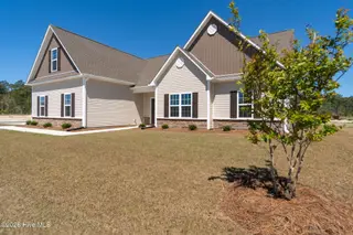 3006 Bluewater Boulevard, New Bern, NC 28562 – photo 4: 3006 Bluewater -4