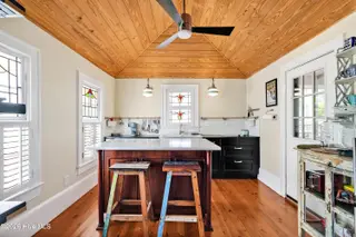 503 S Front Street, Wilmington, NC 28401 – photo 8: 503SouthFrontStreet-15