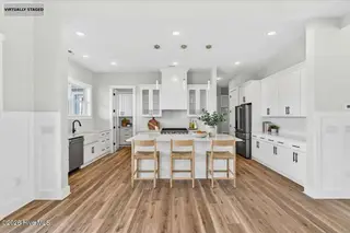 520 S Middleton Drive NW, Calabash, NC 28467 – photo 12: Kitchen virtually staged