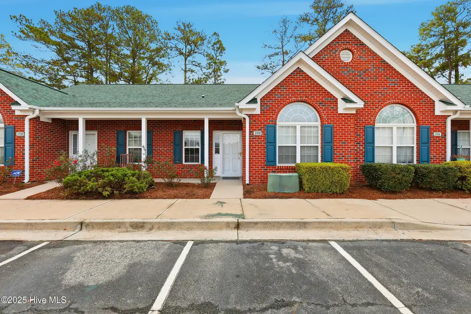 1508 Honeybee Lane, Wilmington, NC 28412 – photo 1 of 36: 1_img_4731