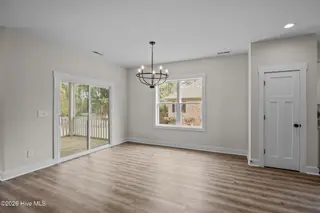 2124 Caracara Drive, New Bern, NC 28560 – photo 14: Dining area