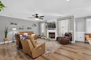 1200 Caracara Drive, New Bern, NC 28560 – photo 8: Living Room