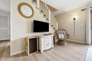 136 Sea Dunes Drive, Emerald Isle, NC 28594 – photo 23: 19-web-or-mls-IMG_7014