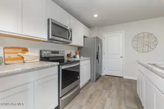 152 Ashworth Drive, Tabor City, NC 28463 – photo 6: 018_r6_1410-edit