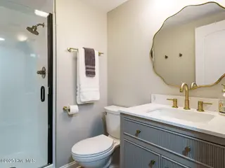 800 St Andrews Drive 260, Pinehurst, NC 28374 – photo 19: 018-1280x960-bathroom